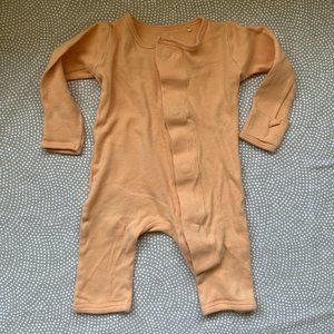 Simply By Magnetic Me onesie coverall 0-3Months (Good used condition)